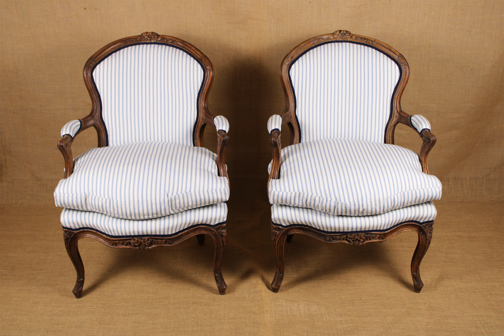 Pair of Italian Louis XV Walnut Fauteuils c. 1760